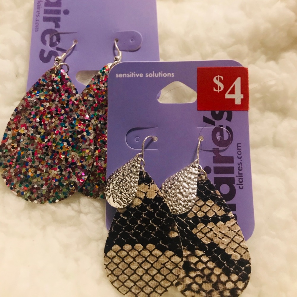 Claire’s Drop Earrings Glitter